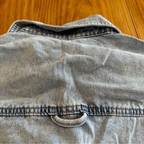 Women's Jean Button Down Denim Shirt Jacket - Picture 3 of 5
